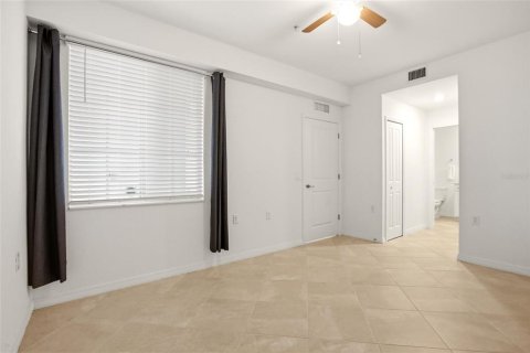 Condo in Punta Gorda, Florida, 2 bedrooms  № 2213449 - photo 21