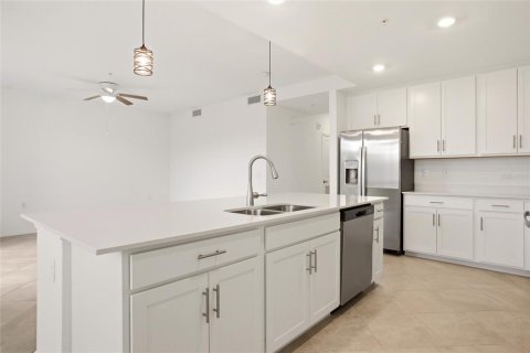 Condo in Punta Gorda, Florida, 2 bedrooms  № 2213449 - photo 15