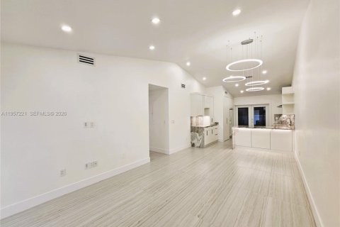 Adosado en alquiler en Hialeah, Florida, 2 dormitorios, 94.76 m2 № 2011233 - foto 5