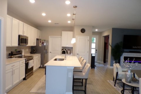House in North Port, Florida 3 bedrooms, 185.06 sq.m. № 2308473 - photo 13