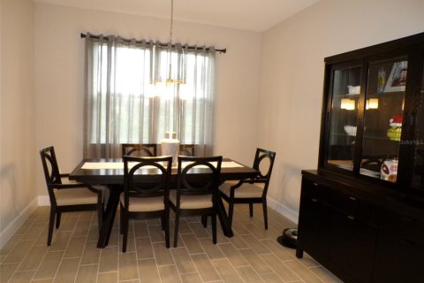 House in North Port, Florida 3 bedrooms, 185.06 sq.m. № 2308473 - photo 11
