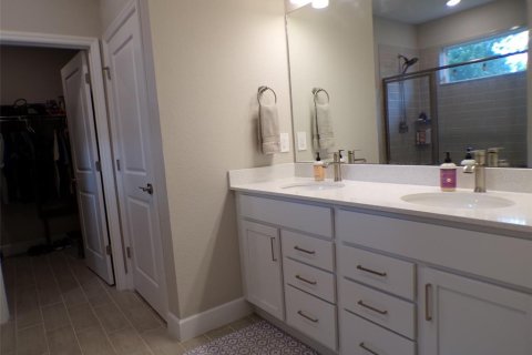House in North Port, Florida 3 bedrooms, 185.06 sq.m. № 2308473 - photo 20