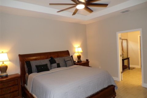House in North Port, Florida 3 bedrooms, 185.06 sq.m. № 2308473 - photo 27