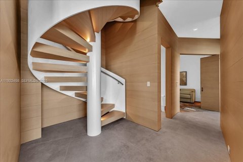 Condominio en venta en Miami, Florida, 4 dormitorios, 203.92 m2 № 1976459 - foto 2