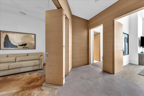 Condominio en venta en Miami, Florida, 4 dormitorios, 203.92 m2 № 1976459 - foto 30
