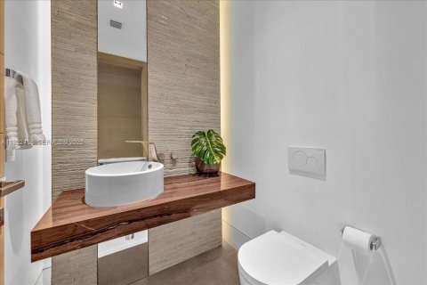 Condominio en venta en Miami, Florida, 4 dormitorios, 203.92 m2 № 1976459 - foto 27