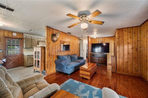 House in Plant City, Florida 2 bedrooms, 99.59 sq.m. № 2103921 - photo 12
