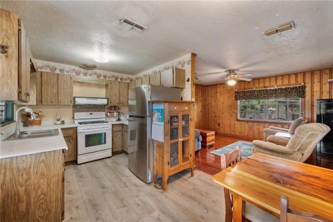 House in Plant City, Florida 2 bedrooms, 99.59 sq.m. № 2103921 - photo 17