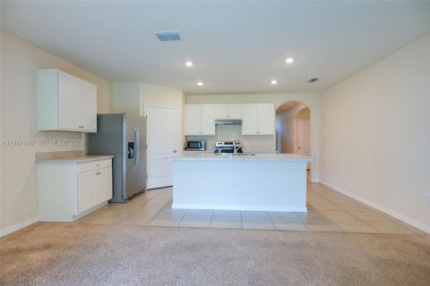 Купить виллу или дом в Киссимми, Флорида 4 спальни, 173.91м2, № 2057429 - фото 20