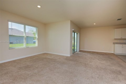 Купить виллу или дом в Киссимми, Флорида 4 спальни, 173.91м2, № 2057429 - фото 28