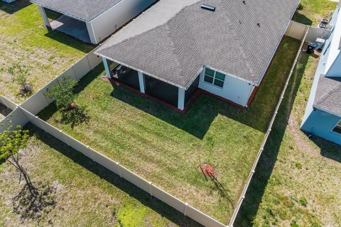 House in Apopka, Florida 4 bedrooms, 204.01 sq.m. № 1622328 - photo 6