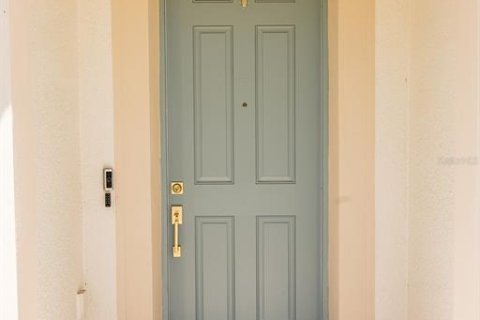 House in Apopka, Florida 4 bedrooms, 204.01 sq.m. № 1622328 - photo 10