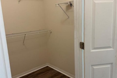 Apartamento en alquiler en Deltona, Florida, 3 dormitorios, 102.19 m2 № 1521350 - foto 12