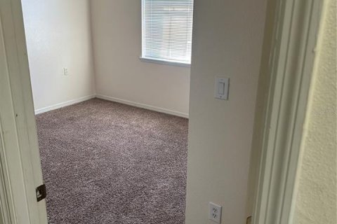 Apartamento en alquiler en Deltona, Florida, 3 dormitorios, 102.19 m2 № 1521350 - foto 19