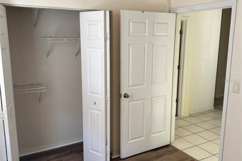 Apartamento en alquiler en Deltona, Florida, 3 dormitorios, 102.19 m2 № 1521350 - foto 3