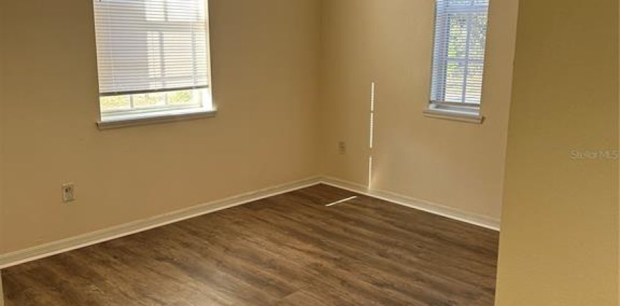 Apartamento en Deltona, Florida 3 dormitorios, 102.19 m2 № 1521350