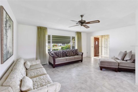 House in Venice, Florida 2 bedrooms, 145.02 sq.m. № 1826762 - photo 10