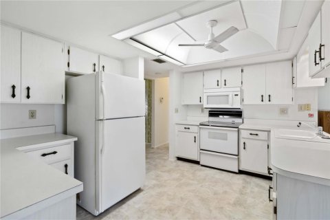 House in Venice, Florida 2 bedrooms, 145.02 sq.m. № 1826762 - photo 15