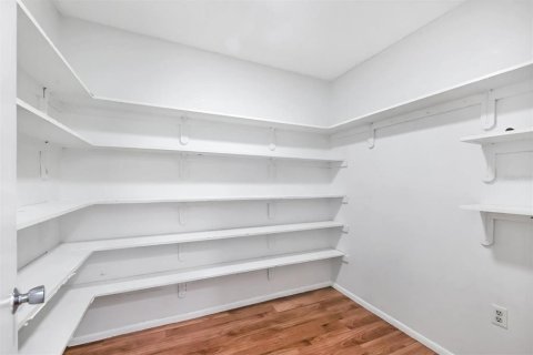 Купить виллу или дом в Брейдентон, Флорида 7 комнат, 169.64м2, № 1918604 - фото 26