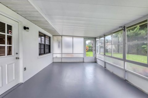 Купить виллу или дом в Брейдентон, Флорида 7 комнат, 169.64м2, № 1918604 - фото 29