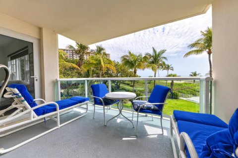 Condo in Lauderdale-by-the-Sea, Florida, 2 bedrooms  № 2190941 - photo 18