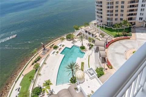 Condominio en alquiler en Miami, Florida, 3 dormitorios, 218.6 m2 № 1938230 - foto 26