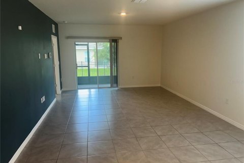 Villa ou maison à vendre à DeLand, Floride: 3 chambres, 154.78 m2 № 2308439 - photo 3