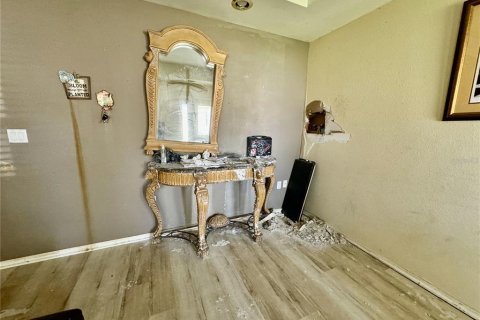 House in Venice, Florida 3 bedrooms, 149.94 sq.m. № 2238478 - photo 5