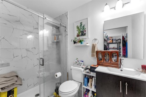 Adosado en venta en Homestead, Florida, 4 dormitorios, 133.22 m2 № 2015991 - foto 10