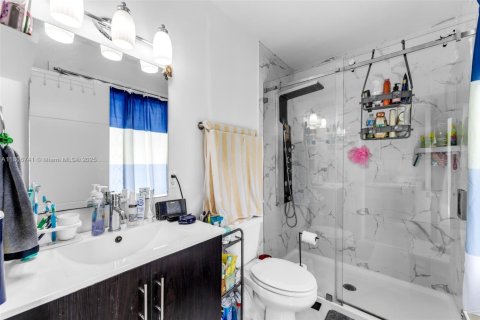 Adosado en venta en Homestead, Florida, 4 dormitorios, 133.22 m2 № 2015991 - foto 13