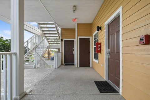 Condo in Davenport, Florida, 3 bedrooms  № 1513569 - photo 25