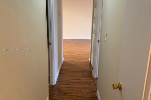 Condominio en venta en Miami, Florida, 2 dormitorios, 155.52 m2 № 1330712 - foto 5