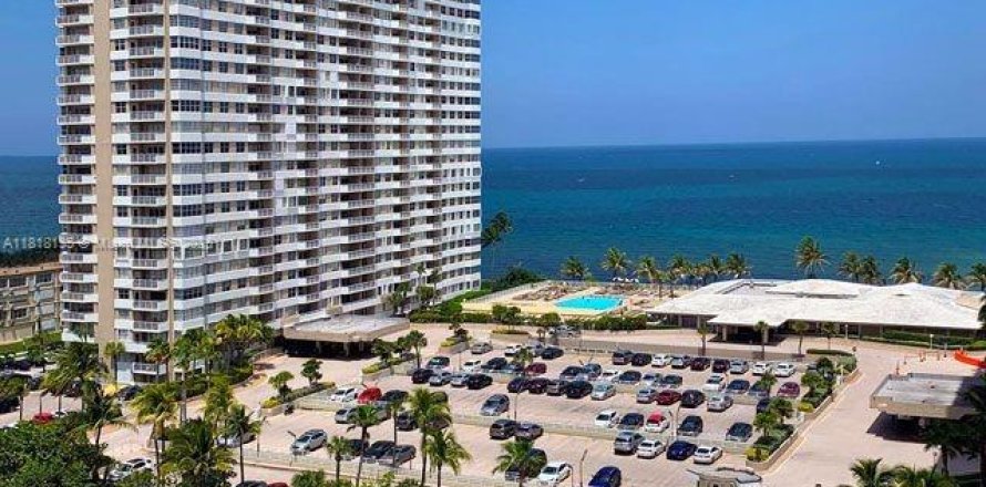 Condo à Hallandale Beach, Floride, 1 chambre № 1775278