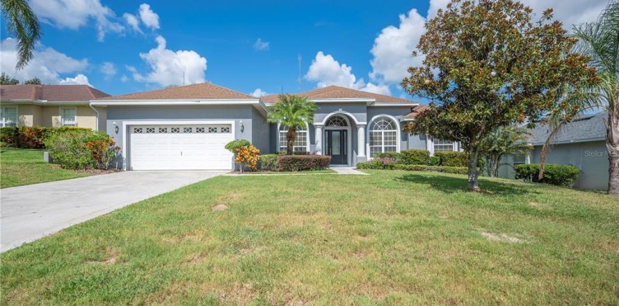 House in Lakeland, Florida 3 bedrooms, 247.21 sq.m. № 1873524