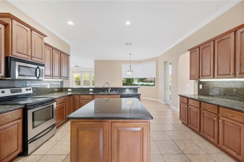 Casa en venta en Lakeland, Florida, 3 dormitorios, 247.21 m2 № 1873524 - foto 11