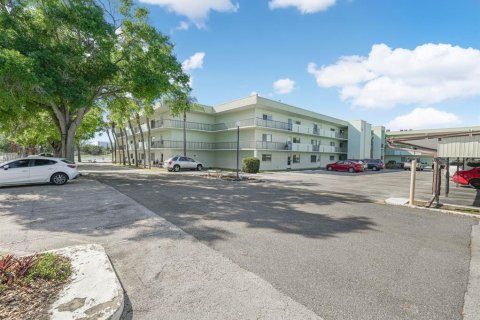 Купить кондоминиум в Лейкленд, Флорида 4 комнаты, 104.05м2, № 2105502 - фото 2