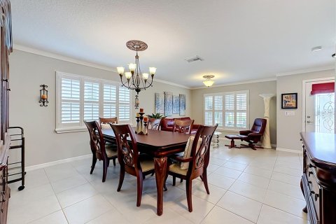 House in Wimauma, Florida 4 bedrooms, 237.27 sq.m. № 2394044 - photo 9