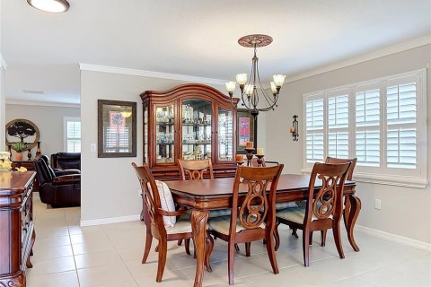 House in Wimauma, Florida 4 bedrooms, 237.27 sq.m. № 2394044 - photo 8