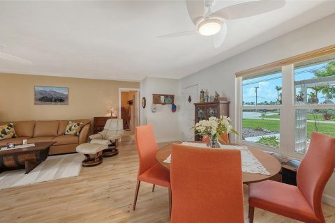 House in Bradenton, Florida 2 bedrooms, 144.37 sq.m. № 1869465 - photo 15