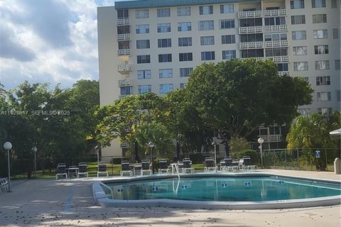 Copropriété à vendre à Hollywood, Floride: 1 chambre, 78.41 m2 № 1988251 - photo 20