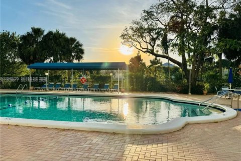 Copropriété à vendre à Hollywood, Floride: 1 chambre, 78.41 m2 № 1988251 - photo 29