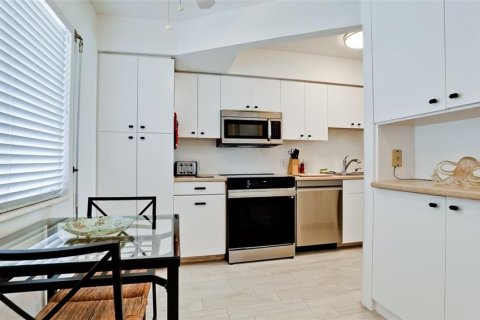 Condominio en alquiler en Holmes Beach, Florida, 2 dormitorios, 108.6 m2 № 1609755 - foto 15