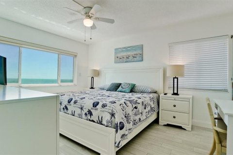 Condominio en alquiler en Holmes Beach, Florida, 2 dormitorios, 108.6 m2 № 1609755 - foto 17
