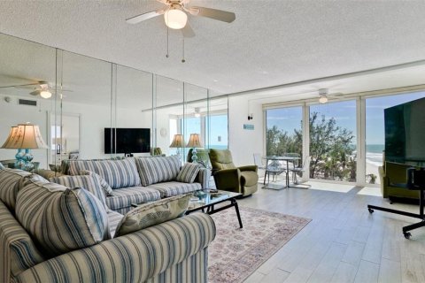 Condominio en alquiler en Holmes Beach, Florida, 2 dormitorios, 108.6 m2 № 1609755 - foto 8