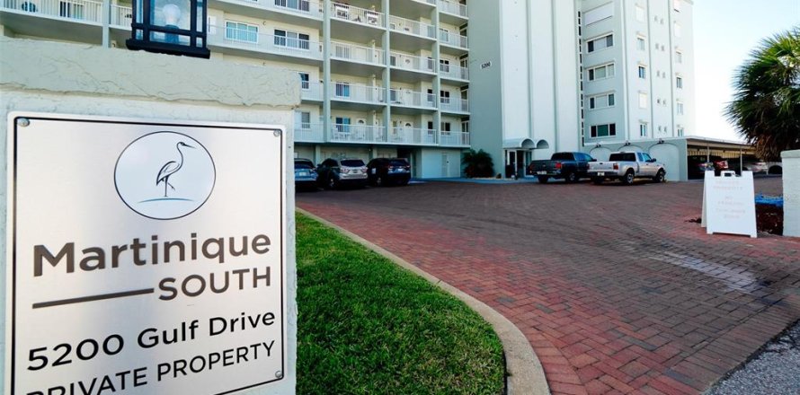 Condominio en Holmes Beach, Florida, 2 dormitorios № 1609755