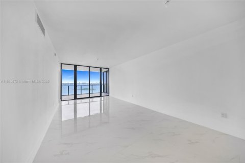 Condominio en venta en Miami, Florida, 2 dormitorios, 143.53 m2 № 1858645 - foto 15