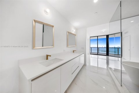 Condominio en venta en Miami, Florida, 2 dormitorios, 143.53 m2 № 1858645 - foto 27