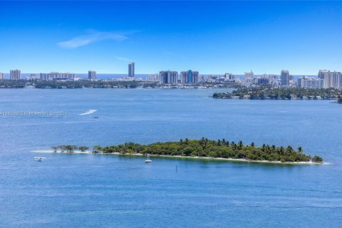 Condominio en venta en Miami, Florida, 2 dormitorios, 143.53 m2 № 1858645 - foto 4