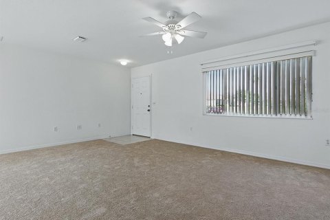 Casa en venta en Summerfield, Florida, 2 dormitorios, 120.4 m2 № 1685459 - foto 7