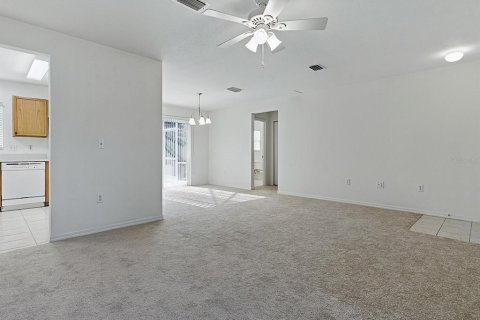 Casa en venta en Summerfield, Florida, 2 dormitorios, 120.4 m2 № 1685459 - foto 6